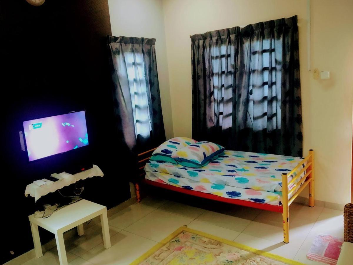 Hma Guesthouse Sepang Buitenkant foto
